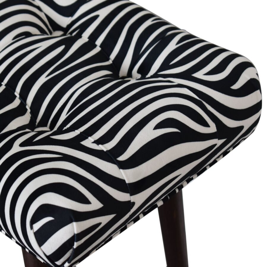 in1713 zebra print curved bench