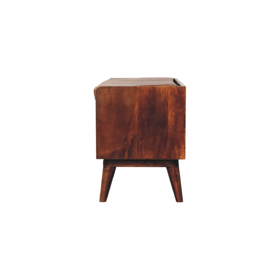 in3577 chestnut bench with brown leather seat pad